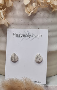 ⭐️60% OFF⭐️ Newspaper design - Teardrop Studs