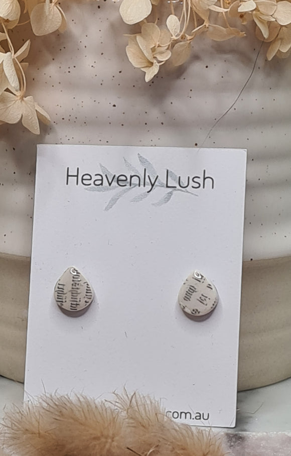 ⭐️60% OFF⭐️ Newspaper design - Teardrop Studs
