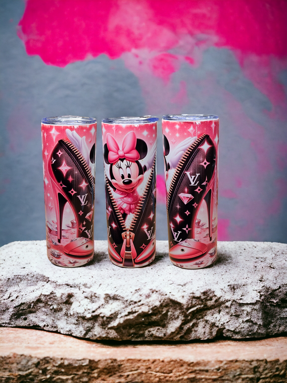✨️ SALE ✨️ 20oz Skinny Tumbler - 