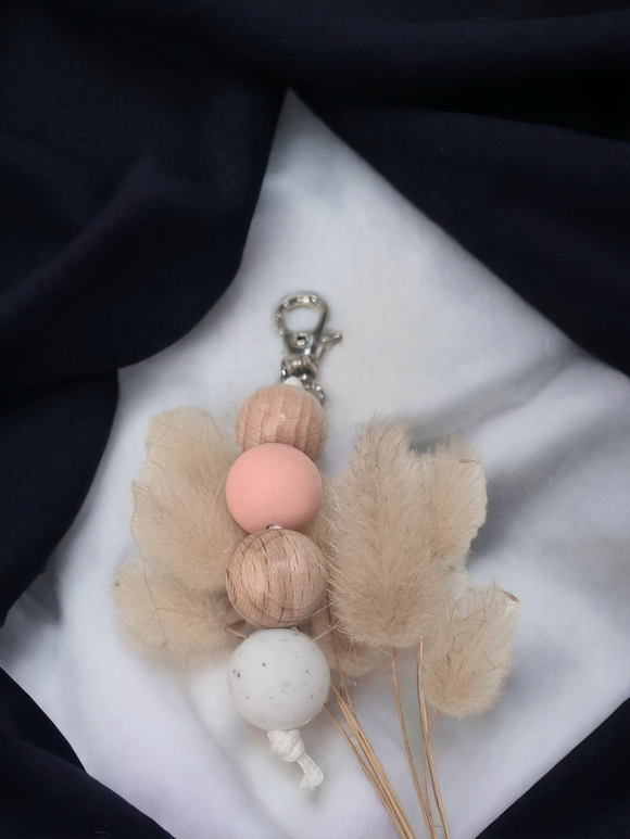 Small Keyring - Dusty Pink & White