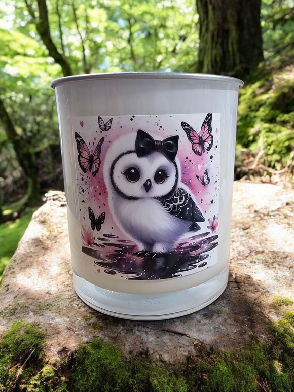 Deluxe Medium Candle - Owl - Japanese Honeysuckle