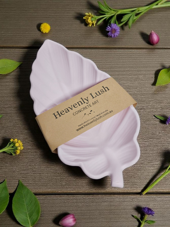 Leaf Dish - Pink